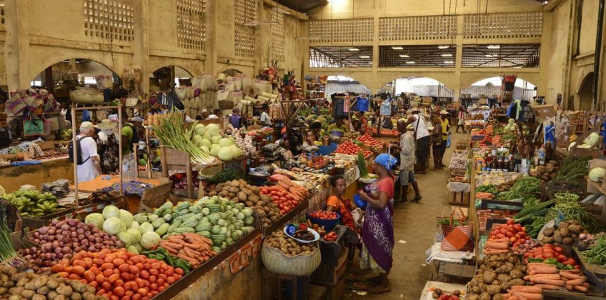 MADAGASCAR – Nosy Be
Marché couvert d&rsquo;Hell-Ville