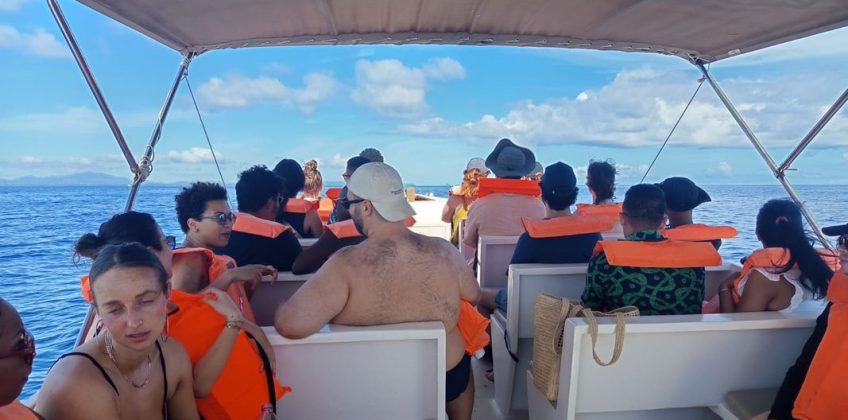 joel-tours-madagascar-excursions-ville-nosybe-terre-mer-iles-p-56