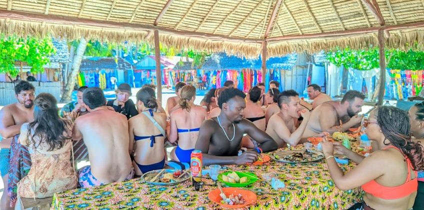 joel-tours-madagascar-excursions-ville-nosybe-terre-mer-iles-p-62