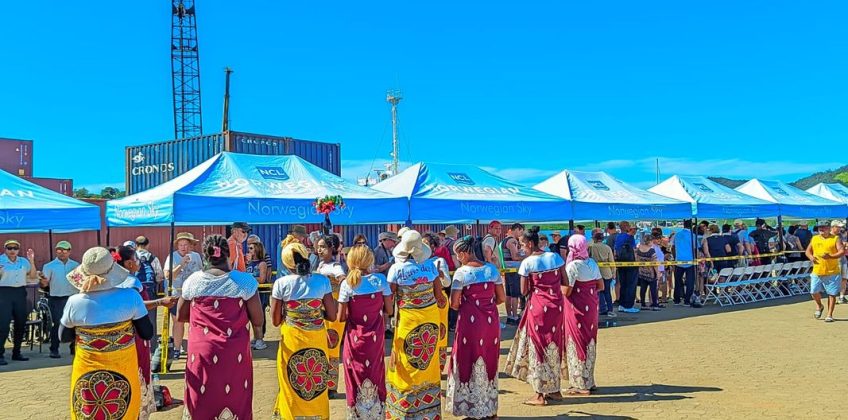 joel-tours-madagascar-excursions-ville-nosybe-terre-mer-iles-p-68