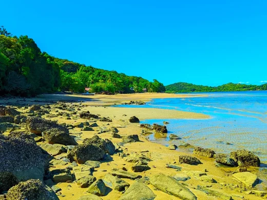 joel-tours-madagascar-slider-home-1